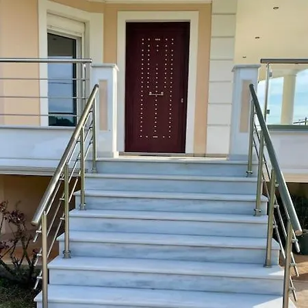 Eva στην περιοχή Eretria (Evia)