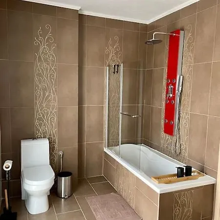 Eva στην περιοχή Villa *