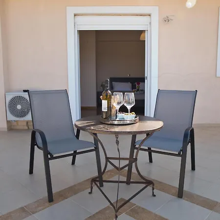 Eva στην περιοχή Villa *