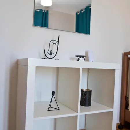 Eva στην περιοχή Erétria