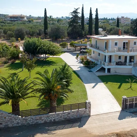 Eva στην περιοχή *