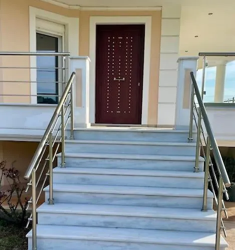 Eva στην περιοχή Eretria (Evia)