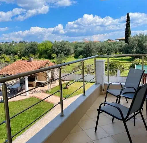 Eva στην περιοχή Villa *